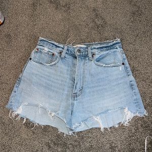Abercrombie Curve Love Mom Shorts